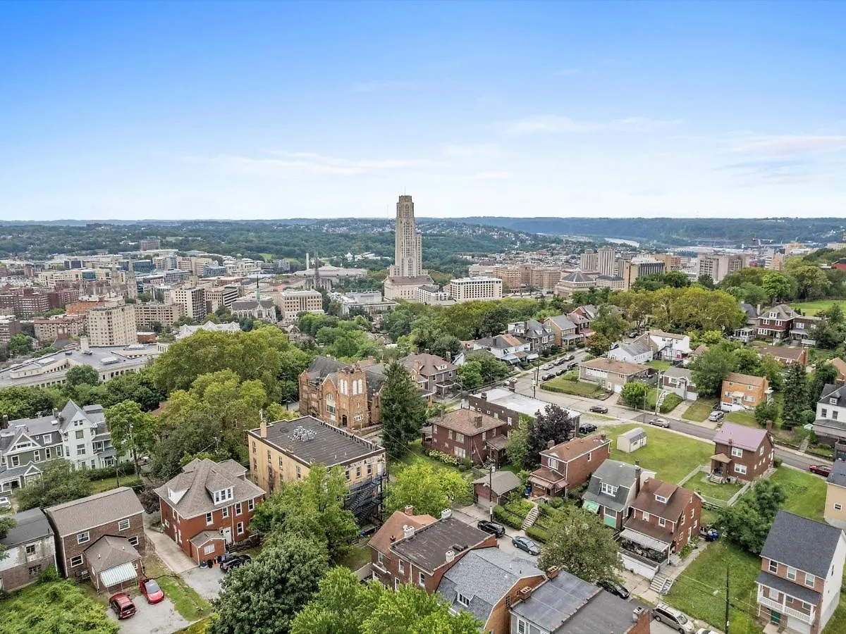 Oakland/University @A Spacious & Modern Private Bedroom With Shared Bathroom Pittsburgh United States